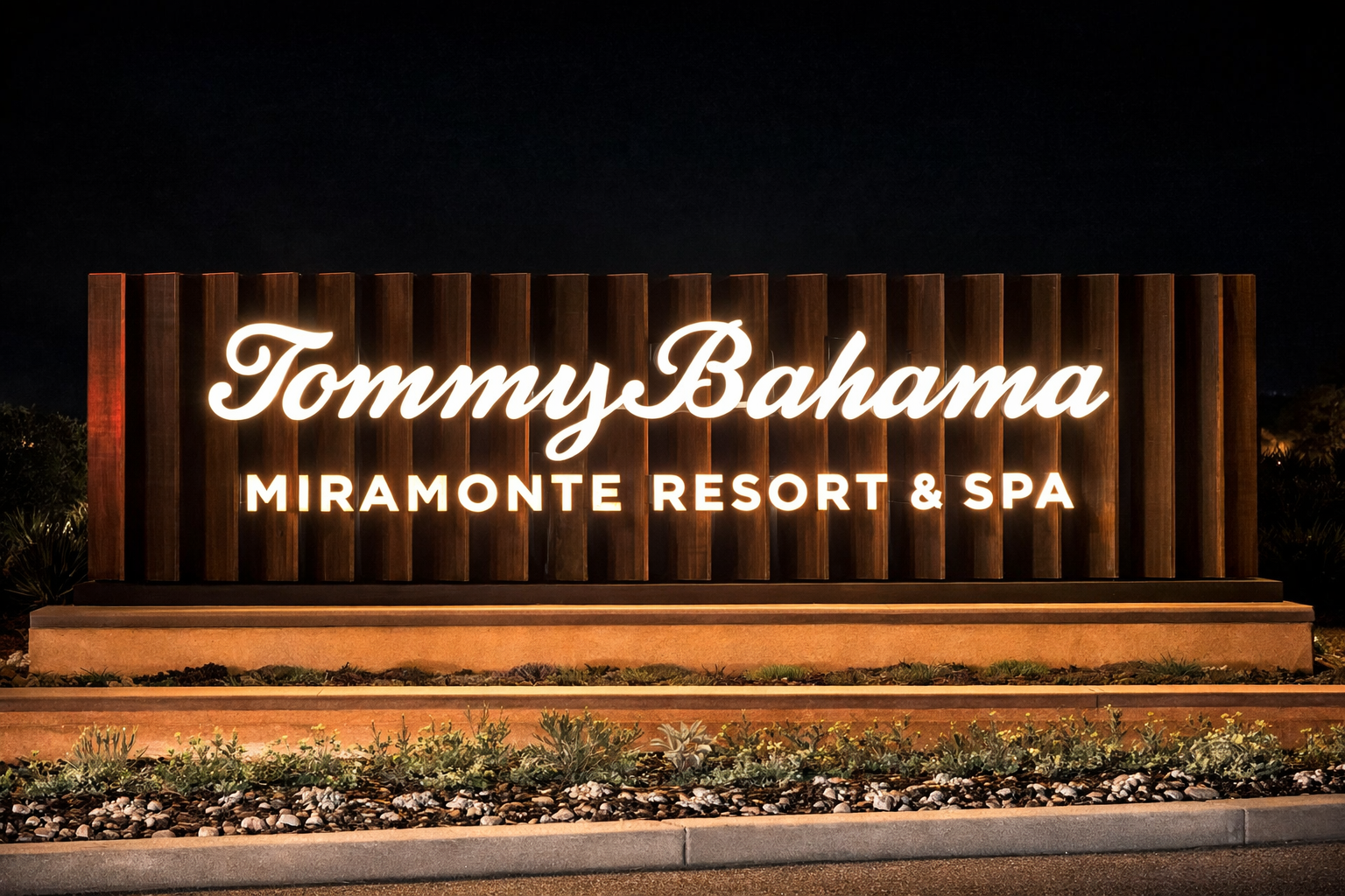 Tommy Bahama Miramonte Resort & Spa